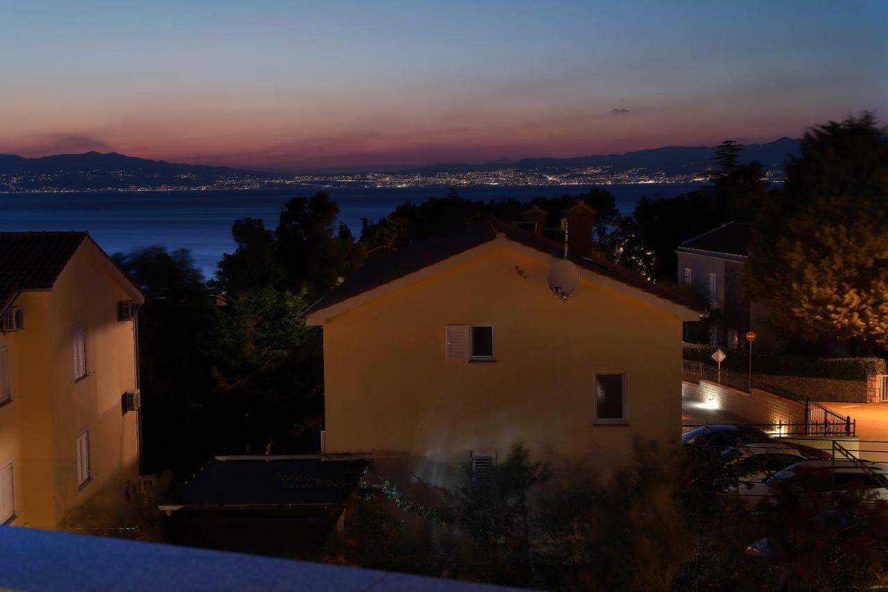Apartment La God Malinska Bagian luar foto