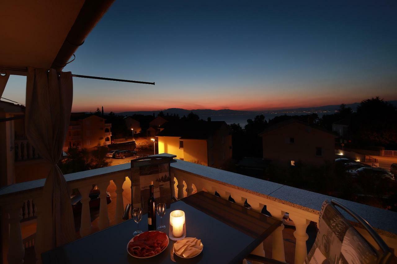 Apartment La God Malinska Bagian luar foto